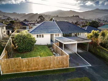 58 Stevenson Avenue, Sawyers Bay, Port Chalmers