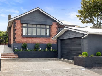 20 Wallace Place, Westown, New Plymouth