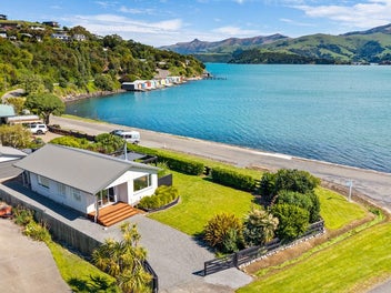 2 Haywards Lane, Duvauchelle, Duvauchelle