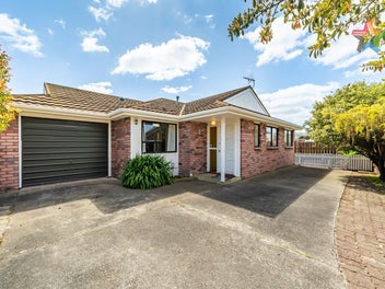 2/12 Burcham Street, Taita, Lower Hutt
