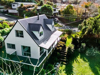 8 Elizabeth Place, Ferndale, New Plymouth