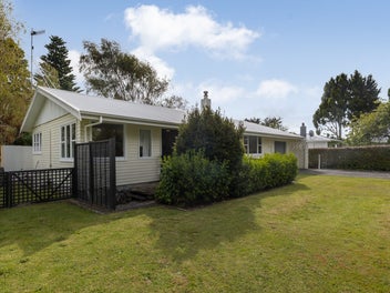 1 Marere Avenue, Paraparaumu, Paraparaumu