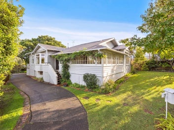 21 Park Avenue, Northcote, Auckland
