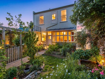 41 Surrey Street, Caversham, Dunedin