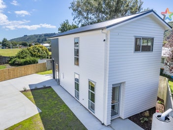 29B Farmer Crescent, Taita, Lower Hutt