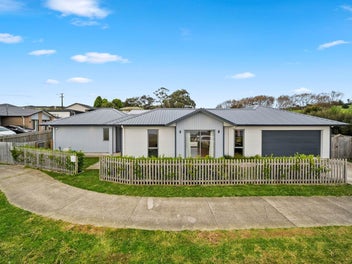 1 Creswell Lane, Papakura, Papakura