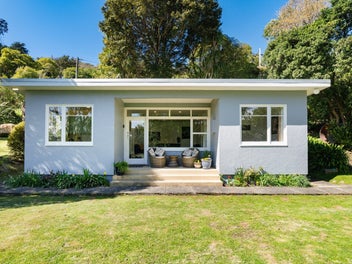 10 Crescent Street, Purakaunui, Port Chalmers