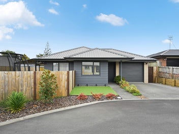 21 Taotahi Avenue, Dinsdale, Hamilton