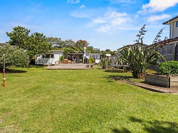 39 Tiromoana Road, Raumati South, Paraparaumu