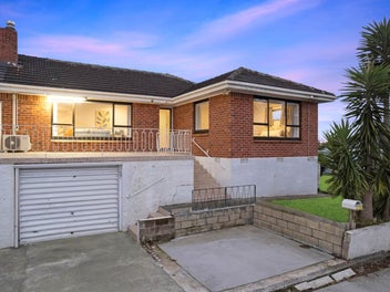 2/187 Puhinui Road, Papatoetoe, Auckland