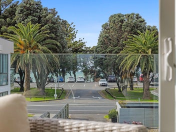 3/252 Hibiscus Coast Highway, Orewa, Orewa