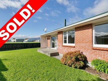 2/7 Mitre Grove, Trentham, Upper Hutt