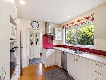 1/144A Fisher Avenue, Beckenham, Christchurch