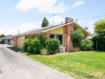 45 Galloway Street, Hamilton East, Hamilton