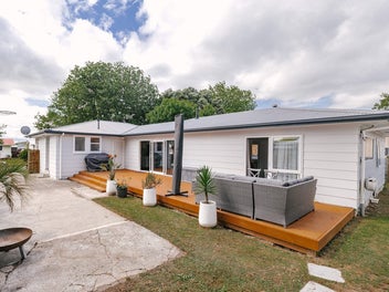 35 Stillwater Place, Westbrook, Palmerston North