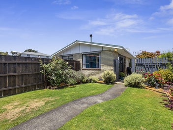 32A Simons Street, Moturoa, New Plymouth