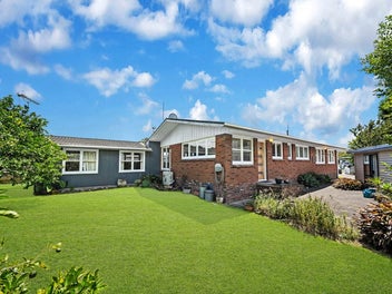 7 James Place, Opaheke, Papakura
