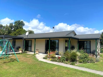 215 Utopia Road, Westport, Westport