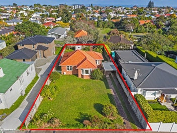64 Moa Road, Point Chevalier, Auckland