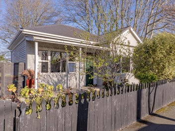 18 Olliviers Road, Phillipstown, Christchurch