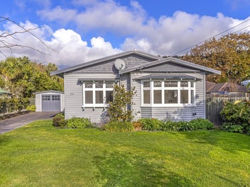 234 Centaurus Road, Saint Martins, Christchurch