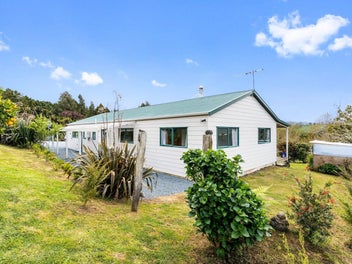 105 Gorge Road, Maungaturoto
