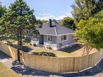1/14 Holdsworth Avenue, Trentham, Upper Hutt