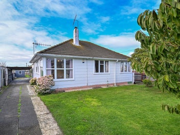 407 Montgomery Street, Raureka, Hastings