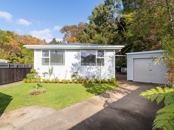 9 Harold Grove, Stokes Valley, Lower Hutt