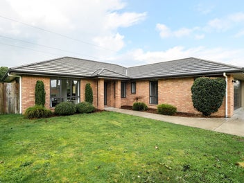 20 Briar Rose Court, Huntington, Hamilton