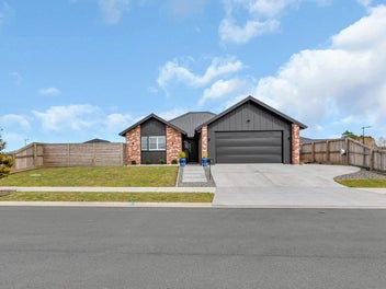 25 Taurangawaka Road, One Tree Point, Whangārei