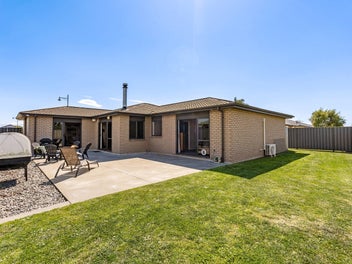 11 Lewis Way, Poraiti, Napier