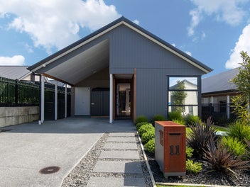 11 Whero Way, Wainui