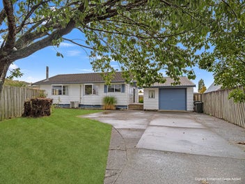8 Cypress Place, Aramoho, Whanganui