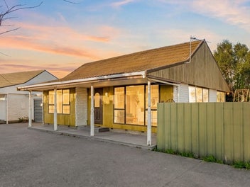 1/172 Sawyers Arms Road, Bishopdale, Christchurch