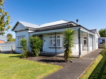33 Tennyson Street, Dannevirke