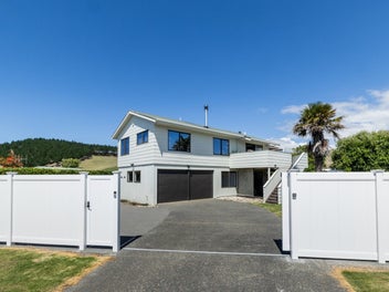 91 Harper Road, Waimarama, Havelock North