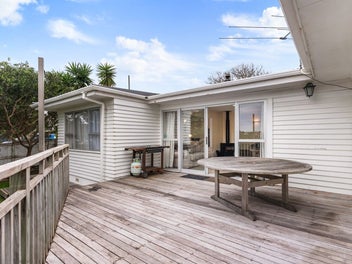 1/12 Gibraltar Street, Howick, Auckland