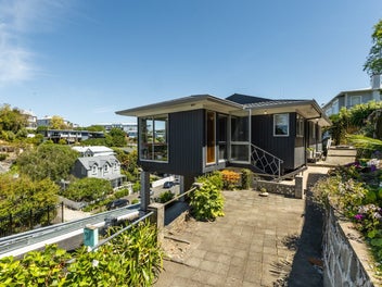 4A Lucy Road, Bluff Hill, Napier