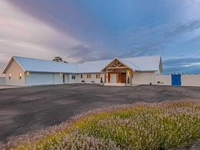 6/454 Stoney Creek Road, Kelvin Grove, Palmerston North