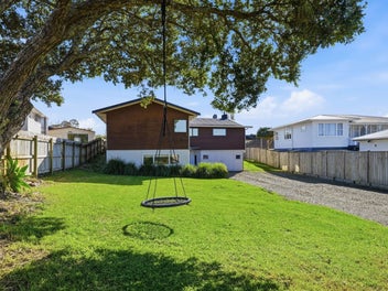 127 Ennis Avenue, Pakuranga Heights, Auckland