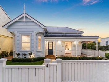 4 Clarence Road, Northcote Point, Auckland