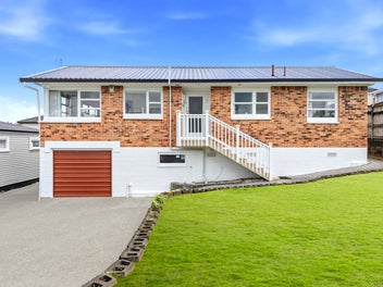 7 Bond Crescent, Forrest Hill, Auckland