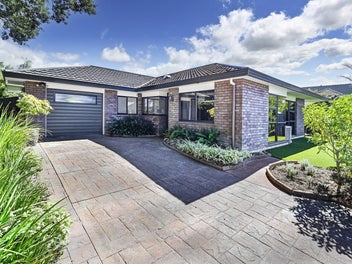 1/703 Charles Street, Raureka, Hastings