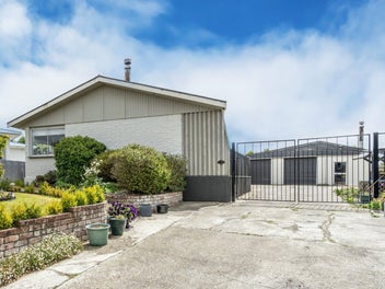 27 Iona Place, Strathern, Invercargill