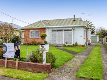 11 Grant Vc Street, Hawera