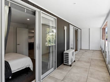 102/25 Bute Road, Browns Bay, Auckland