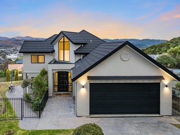 17 Betty Watt Grove, Riverstone Terraces, Upper Hutt