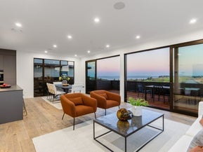 52 Kumukumu Road, Long Bay, Auckland