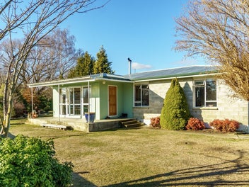 35 Clare Road, Galloway